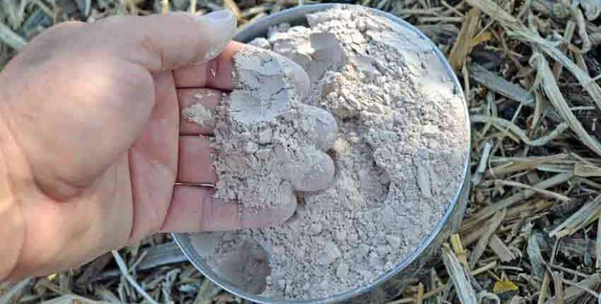 Azomite or Elemite Trace Minerals