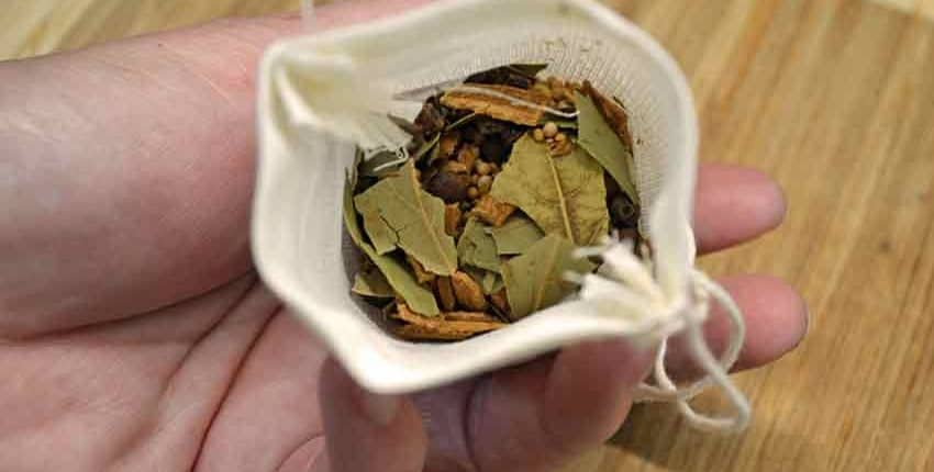 Pickling Spices in Bag